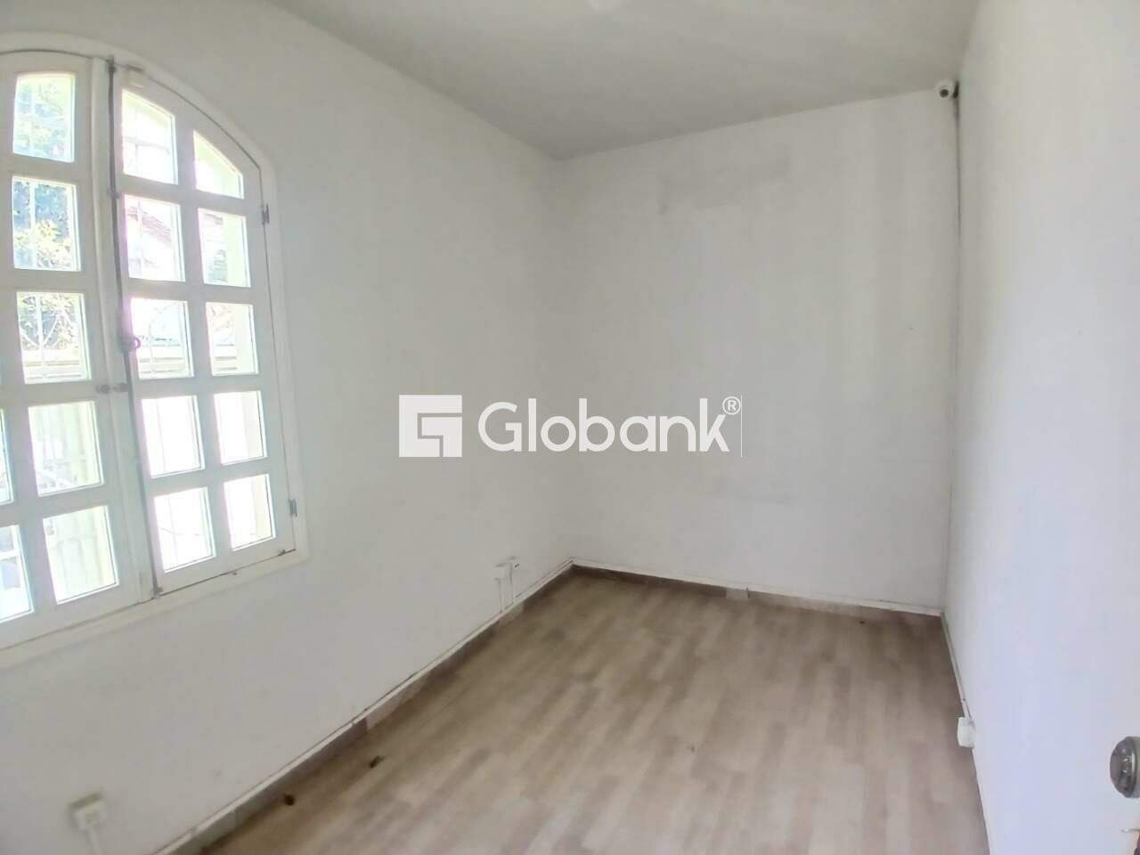 Casa comercial para aluguel Melo 152m² Montes Claros MG: Quarto 4