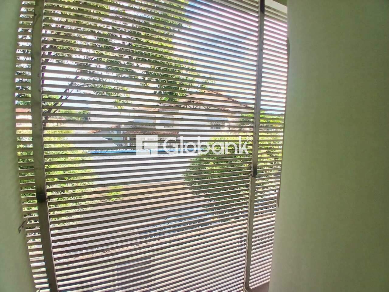 Casa comercial para aluguel Melo 152m² Montes Claros MG: Varanda