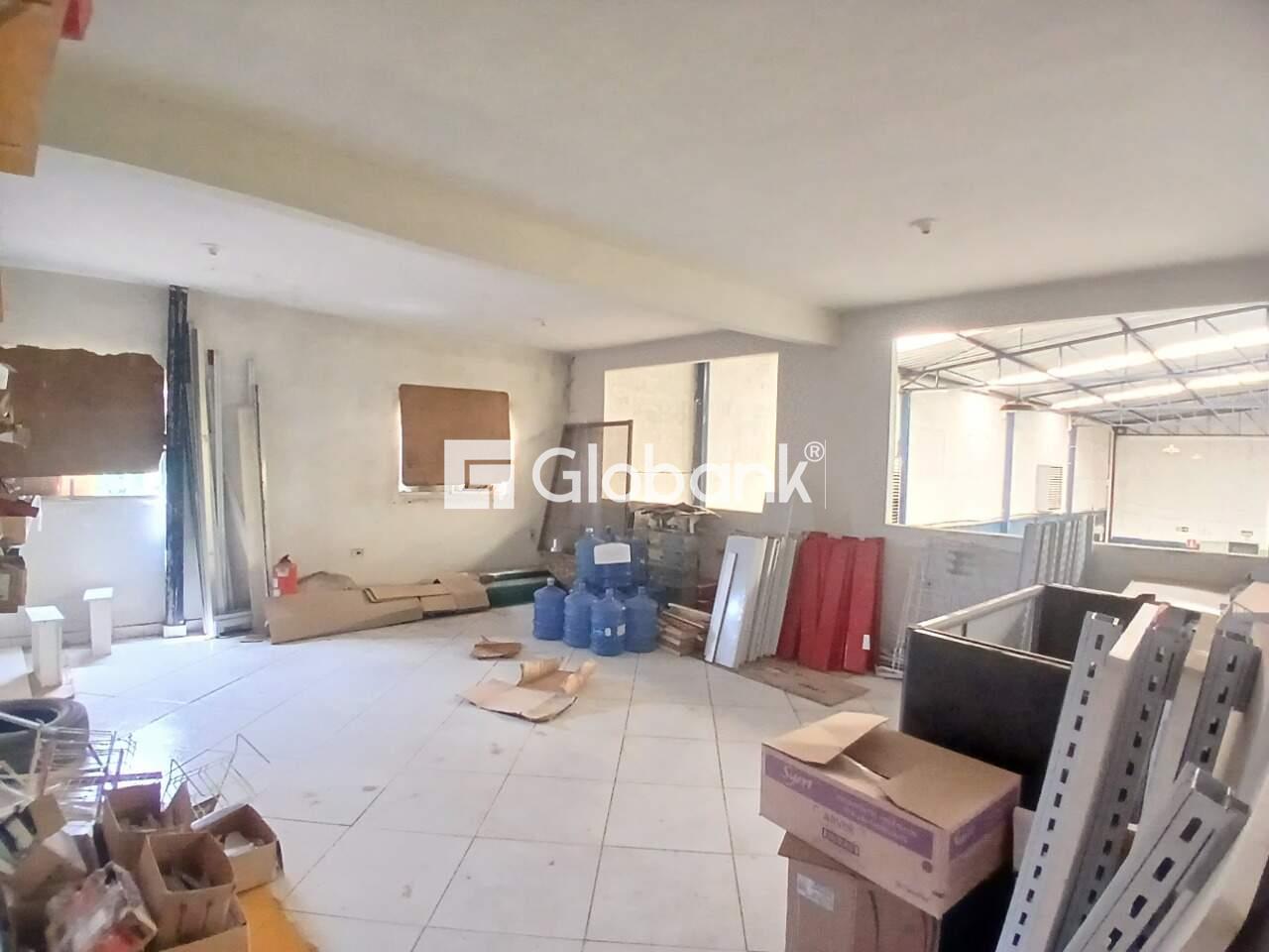 Galpão para aluguel Alto São João 531m² Montes Claros MG: Escrit rio