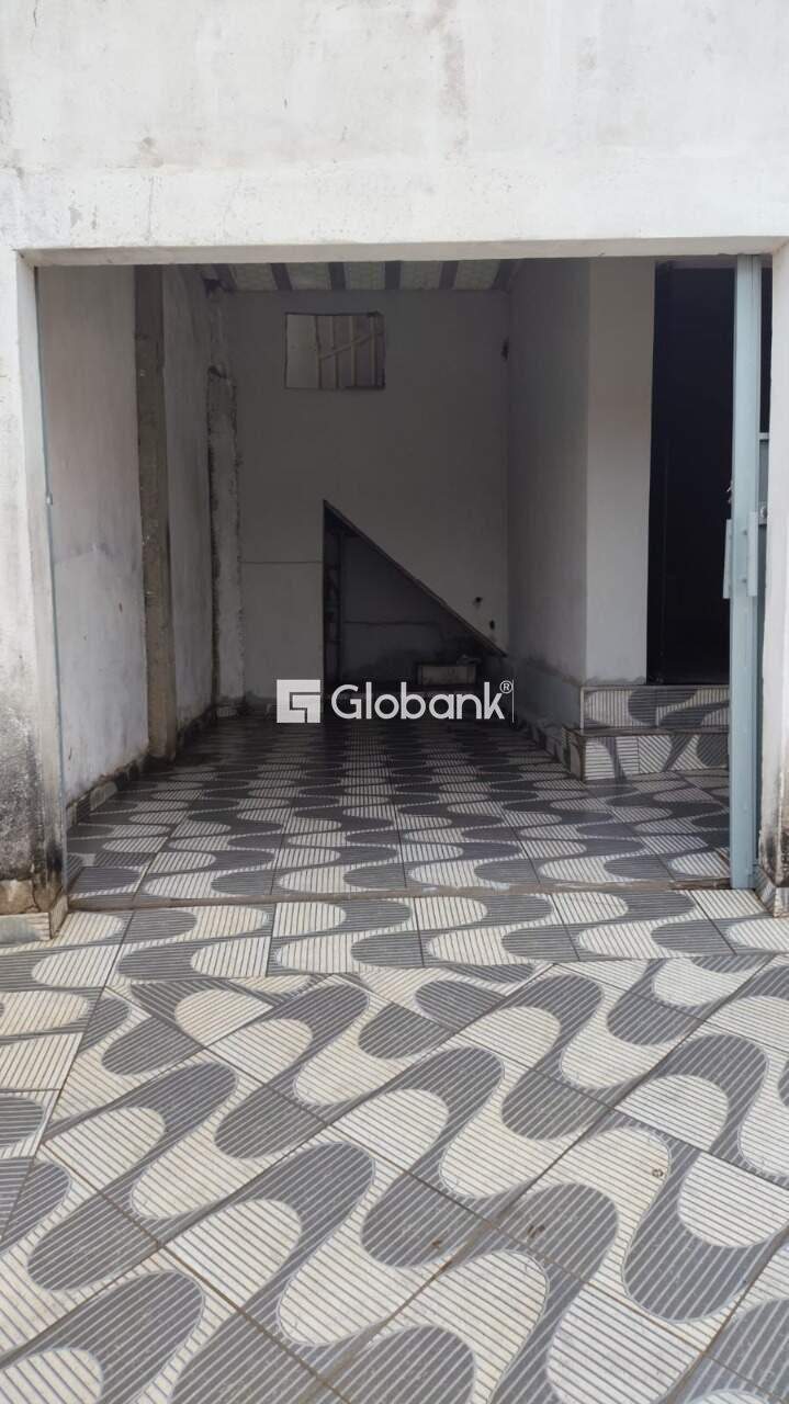 Casa 4 quartos à venda Novo Delfino 160m² Montes Claros MG: 