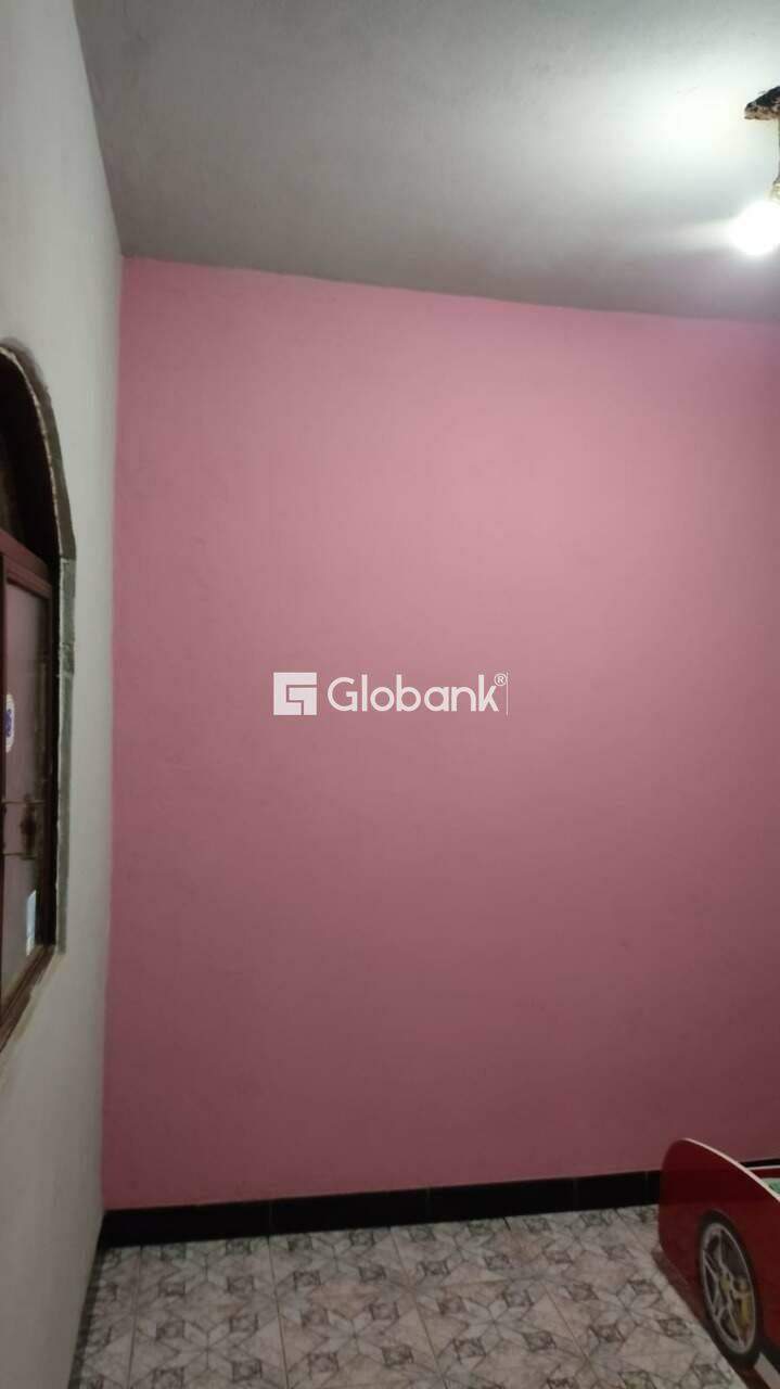 Casa 4 quartos à venda Novo Delfino 160m² Montes Claros MG: 