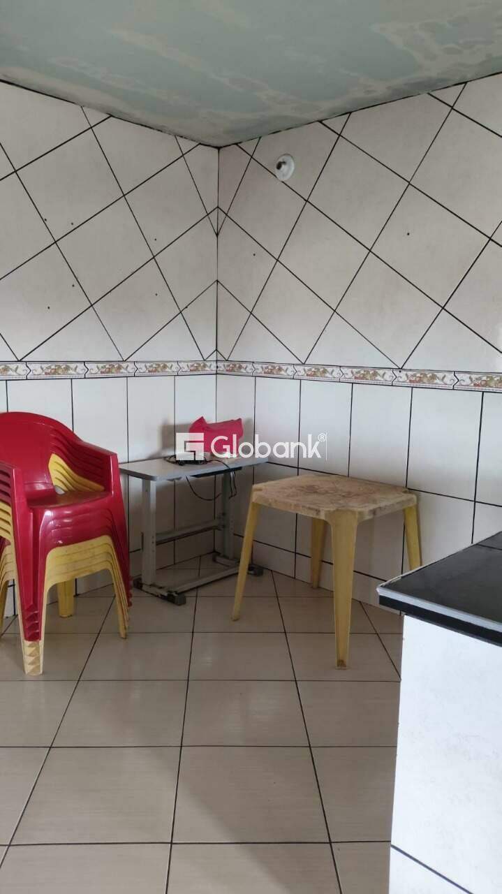 Casa 4 quartos à venda Novo Delfino 160m² Montes Claros MG: 