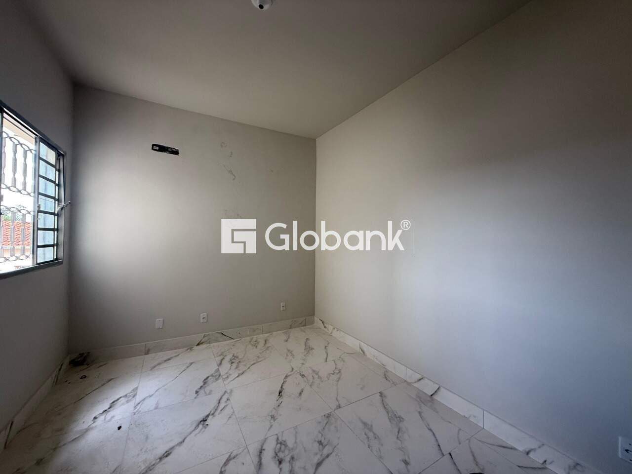 Apartamento 2 quartos para aluguel São Judas Tadeu 42m² Montes Claros MG: Quarto