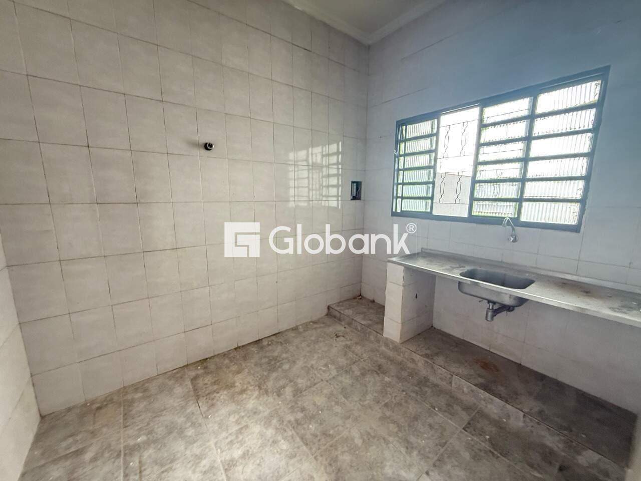 Apartamento 2 quartos para aluguel São Judas Tadeu 42m² Montes Claros MG: Cozinha