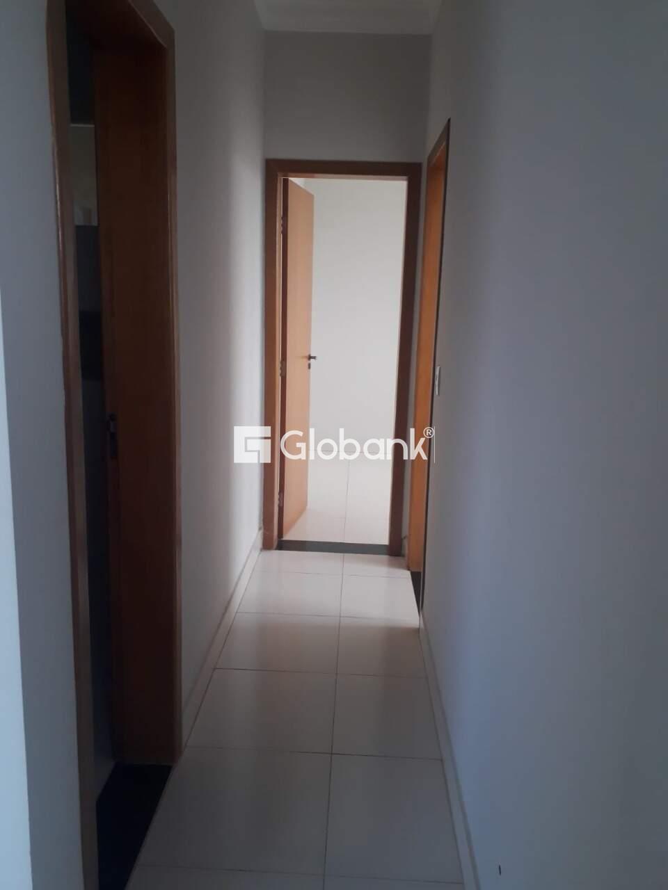Apartamento 3 quartos à venda Planalto 82m² Montes Claros MG: Corredor