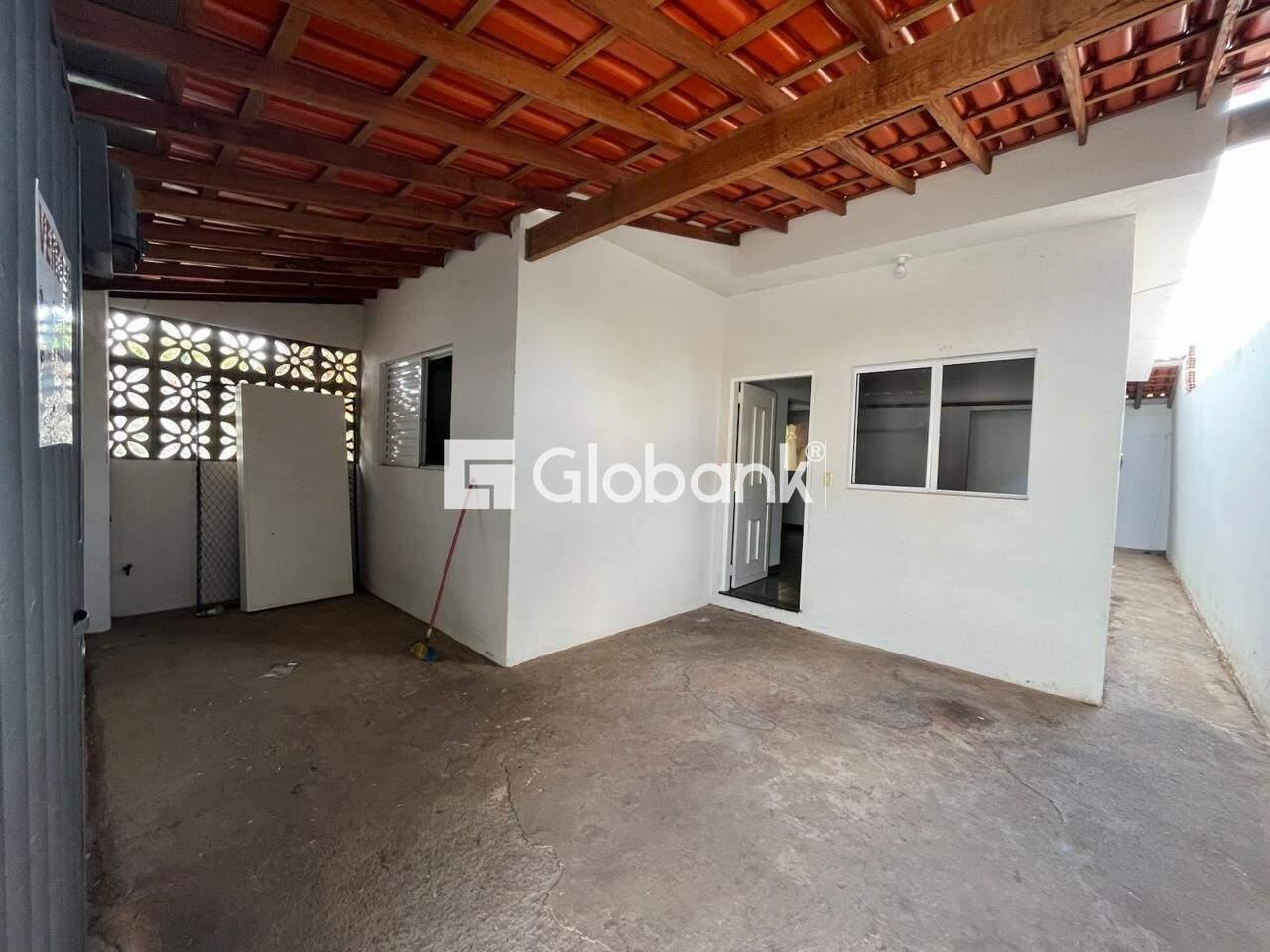 Casa 2 quartos à venda Independência 90m² Montes Claros MG: FRENTE DA CASA