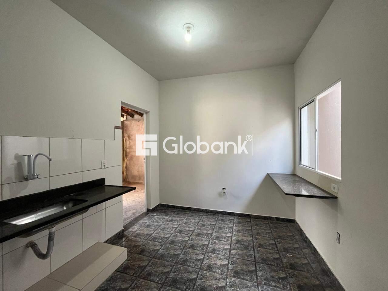 Casa 2 quartos à venda Independência 90m² Montes Claros MG: COZINHA 2