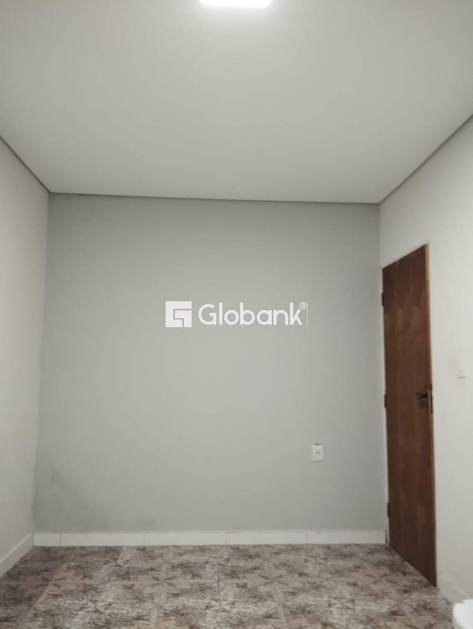 Casa 3 quartos à venda Antônio Pimenta 100m² Montes Claros MG: 