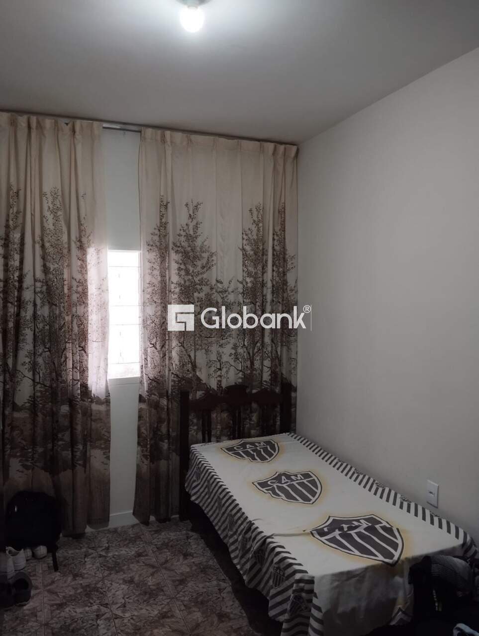 Casa 3 quartos à venda Antônio Pimenta 100m² Montes Claros MG: 