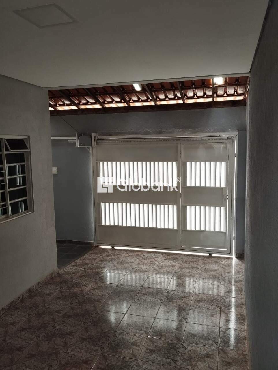 Casa 3 quartos à venda Antônio Pimenta 100m² Montes Claros MG: 