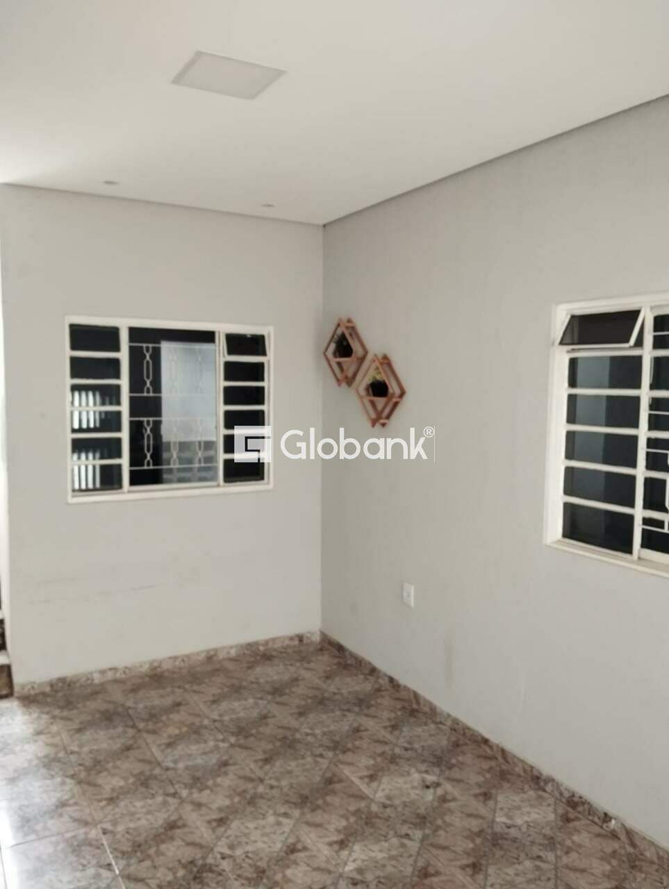 Casa 3 quartos à venda Antônio Pimenta 100m² Montes Claros MG: 