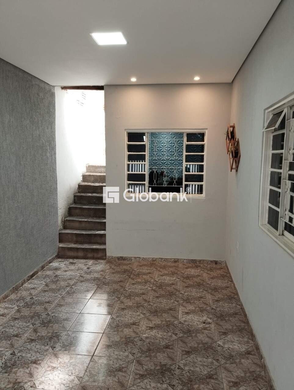 Casa 3 quartos à venda Antônio Pimenta 100m² Montes Claros MG: 