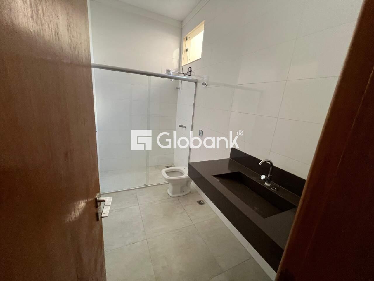 Casa 3 quartos à venda Loteamento Reserva Real 120m² Montes Claros MG: Banheiro