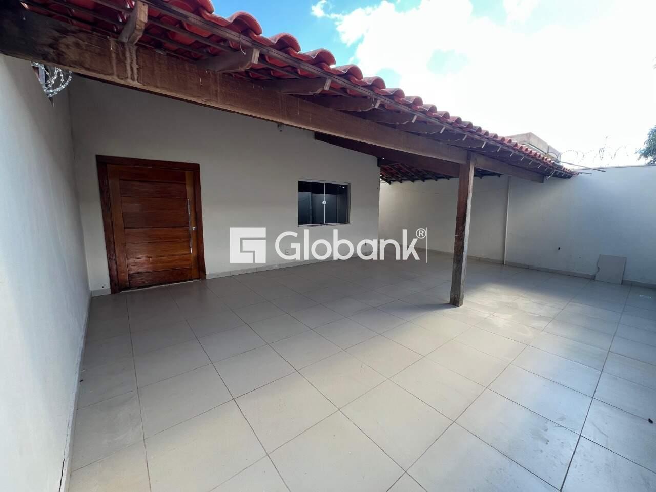 Casa 3 quartos à venda Loteamento Reserva Real 120m² Montes Claros MG: Hall de Entrada
