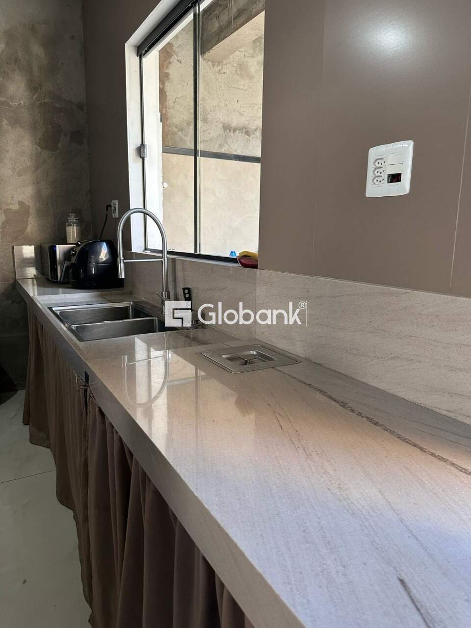 Casa 3 quartos à venda Jardim Liberdade 250m² Montes Claros MG: 