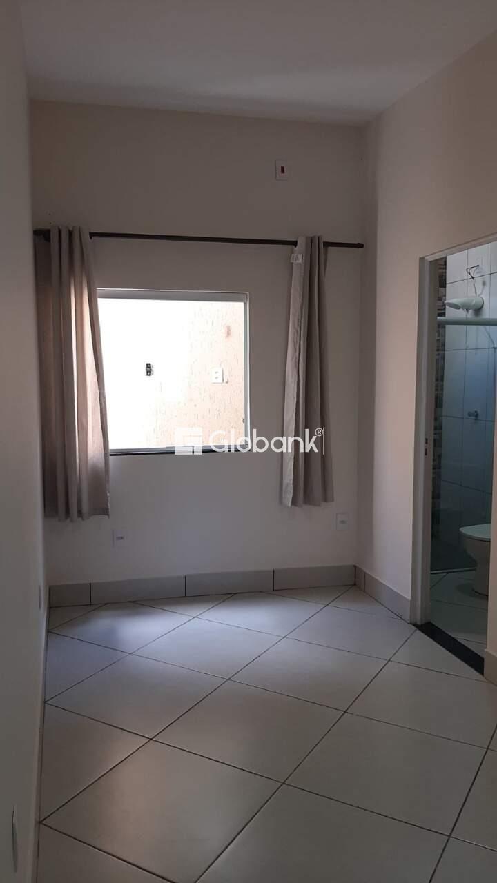 Casa 2 quartos à venda Residencial Parque Sul 69,43m² Montes Claros MG: Su te