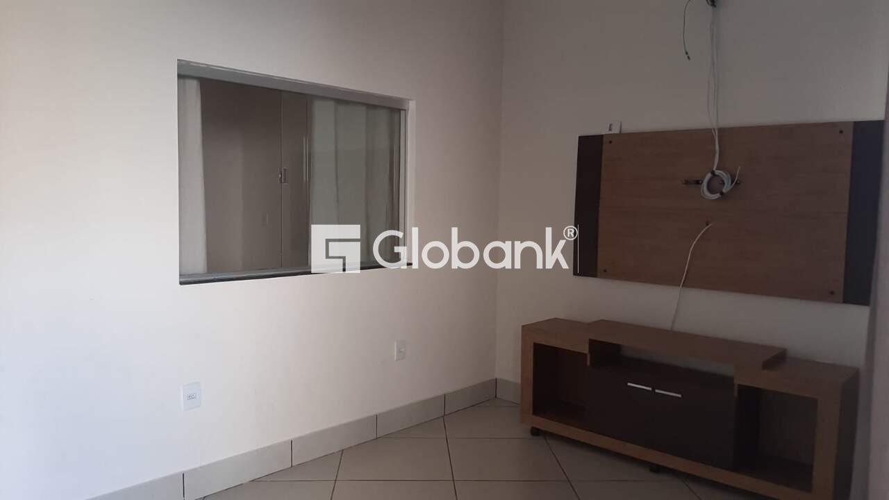 Casa 2 quartos à venda Residencial Parque Sul 69,43m² Montes Claros MG: Sala de Estar