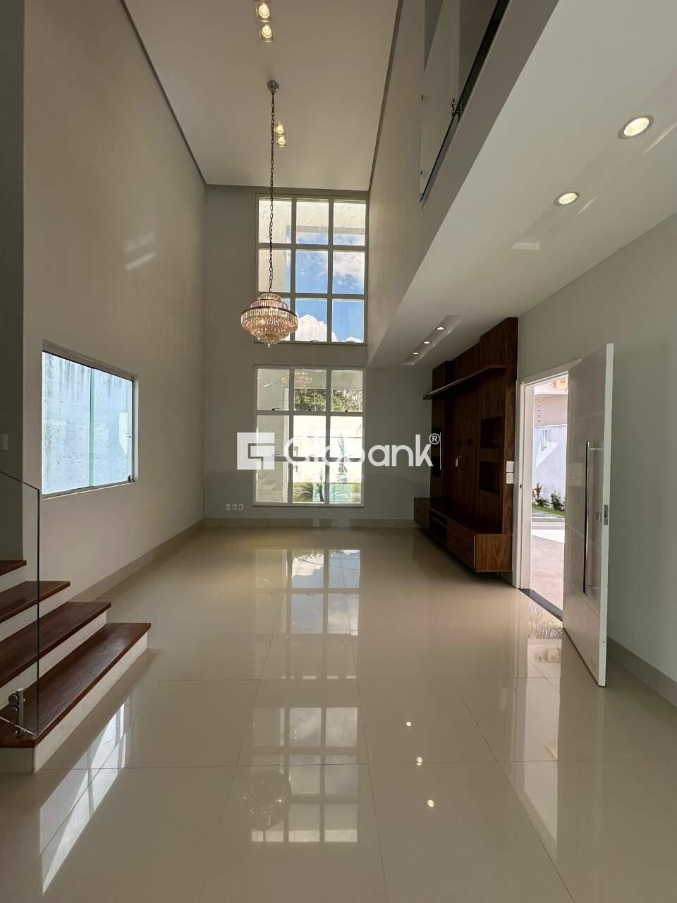 Casa 3 quartos à venda Ibituruna 140m² Montes Claros MG: Sala de Estar