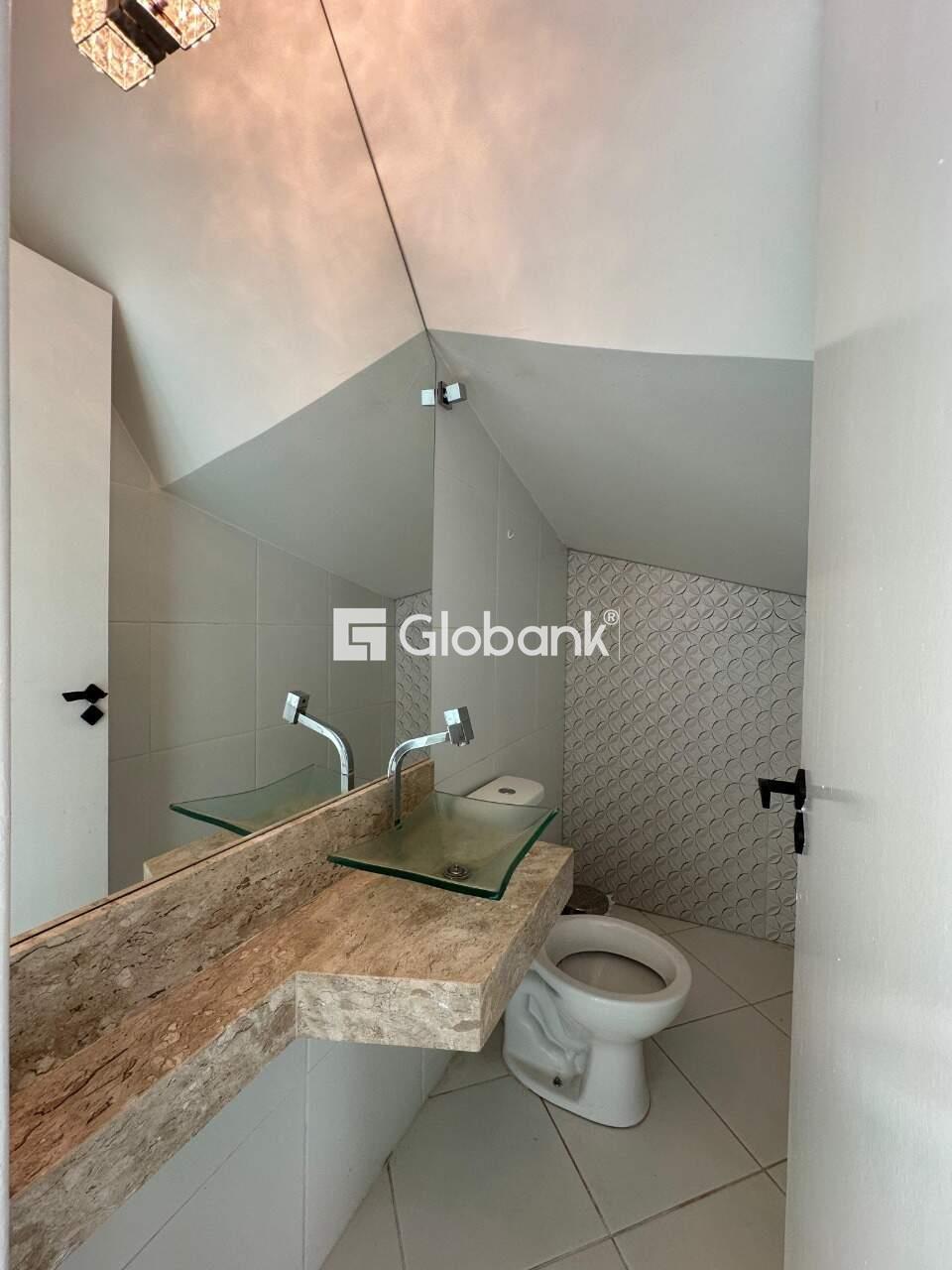 Casa 3 quartos à venda Ibituruna 140m² Montes Claros MG: Banheiro Social