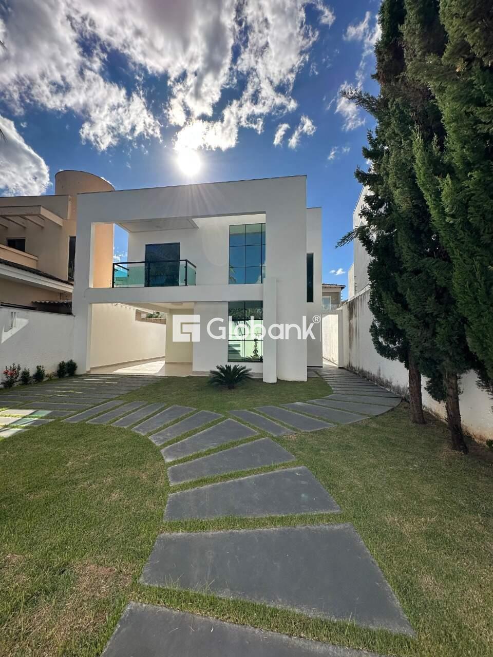 Casa 3 quartos à venda Ibituruna 140m² Montes Claros MG: 