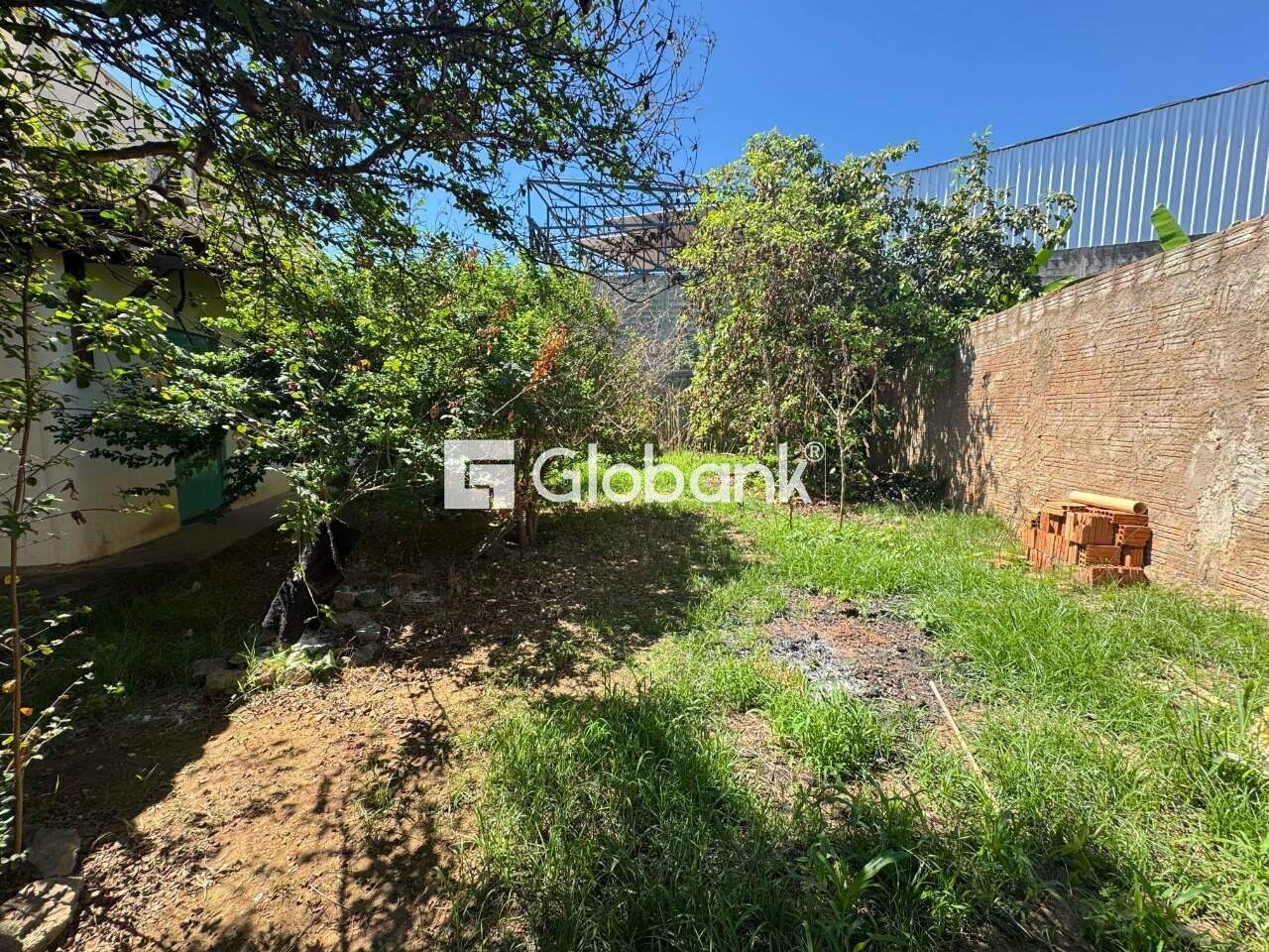 Casa 4 quartos à venda Canelas 150m² Montes Claros MG: