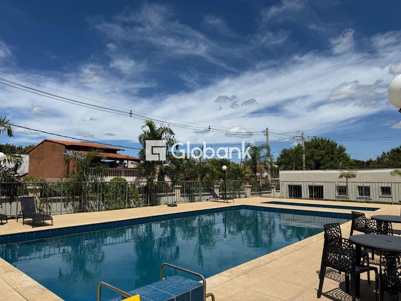Apartamento 2 quartos para aluguel São Judas Tadeu 42m² Montes Claros MG: Piscina