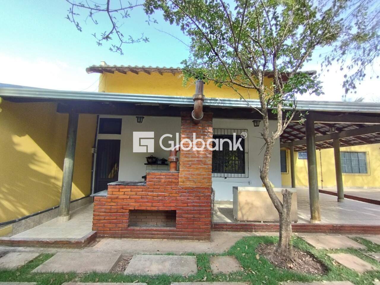 Casa 4 quartos à venda Morada do Sol 250m² Montes Claros MG: