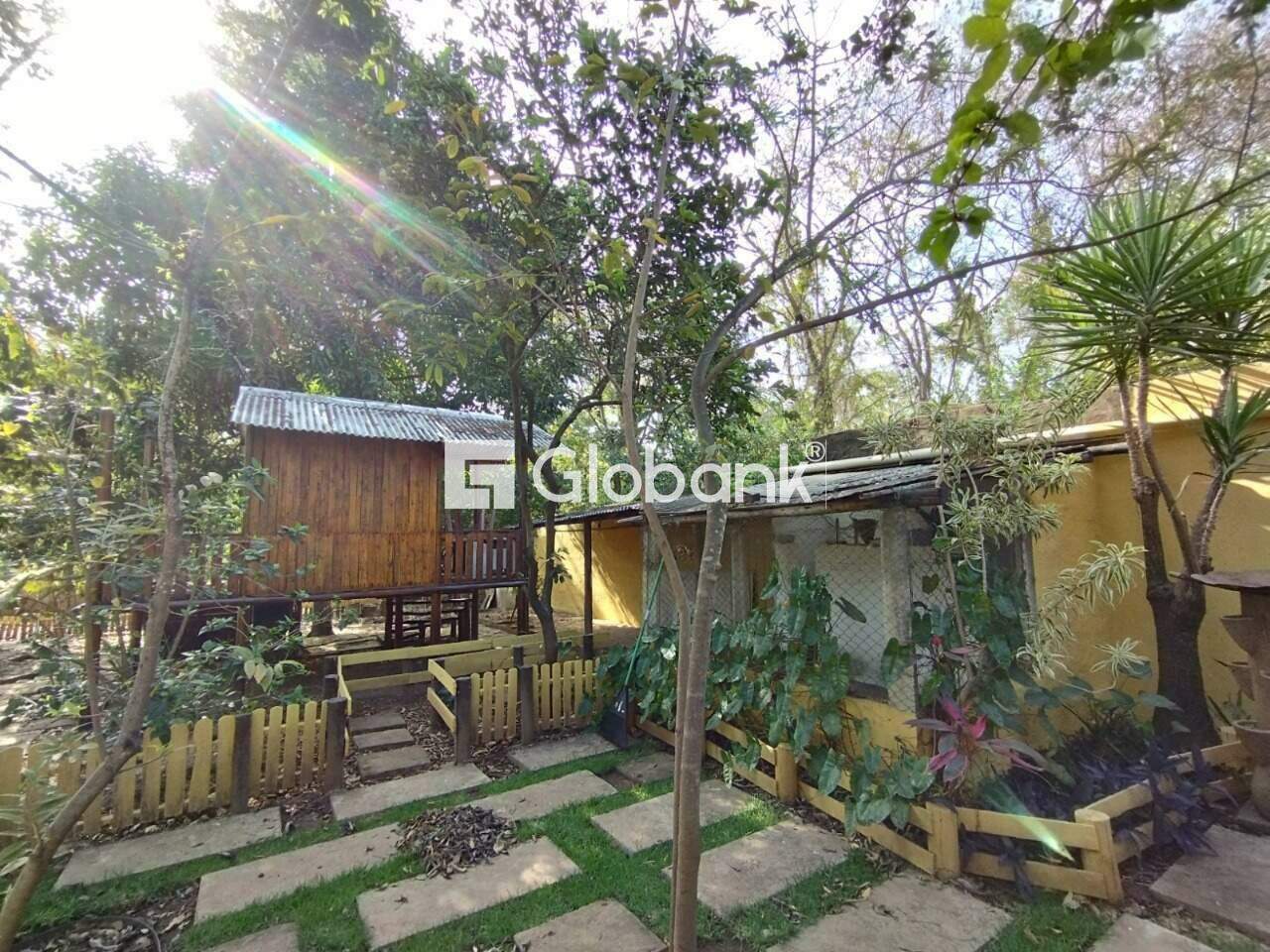 Casa 4 quartos à venda Morada do Sol 250m² Montes Claros MG: