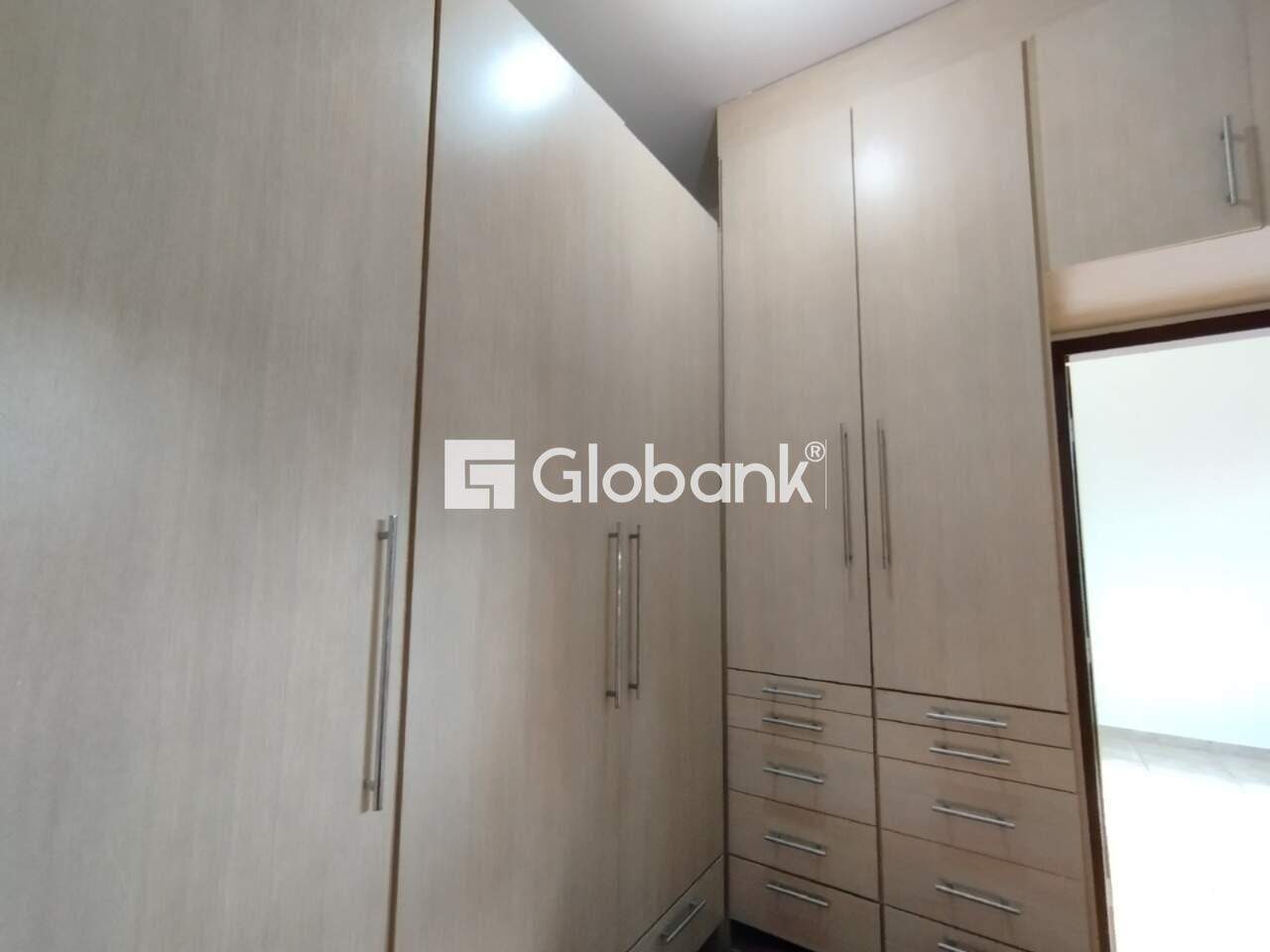 Casa 4 quartos à venda Morada do Sol 250m² Montes Claros MG: Arm rio planejado