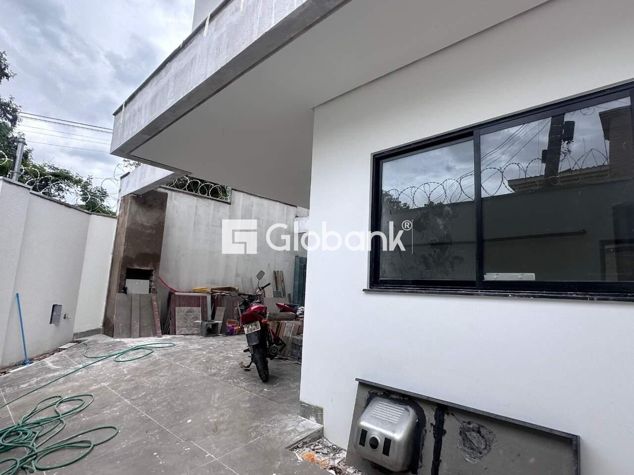 Casa 3 quartos à venda Ibituruna 202m² Montes Claros MG: 