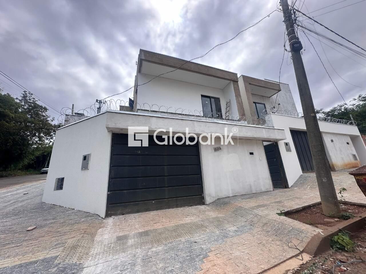 Casa 3 quartos à venda Ibituruna 202m² Montes Claros MG: 