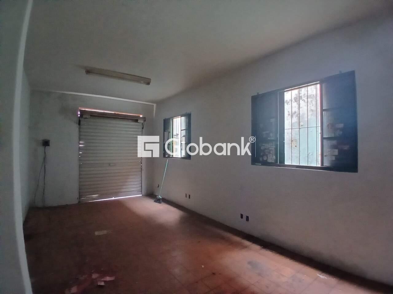 Ponto comercial para aluguel Centro 140m² Montes Claros MG: Comodo individual