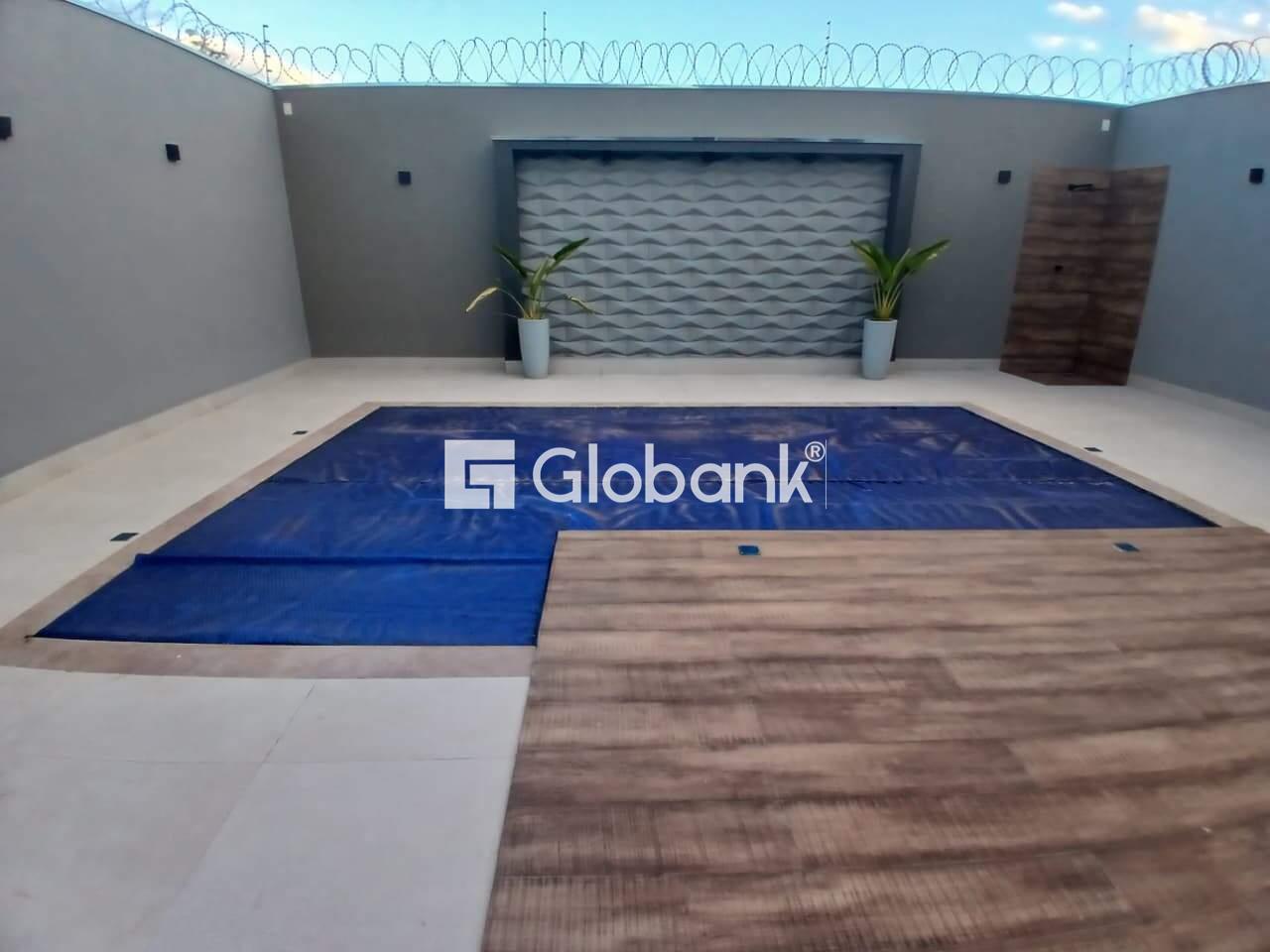 Casa 3 quartos à venda Ibituruna 180m² Montes Claros MG: rea piscina