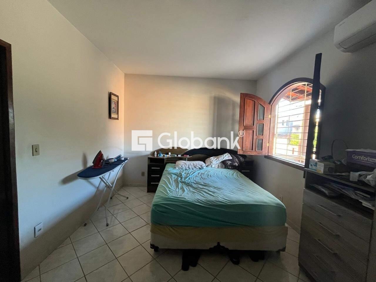 Casa 4 quartos à venda João Botelho 180m² Montes Claros MG: DORMIT RIO-SU TE