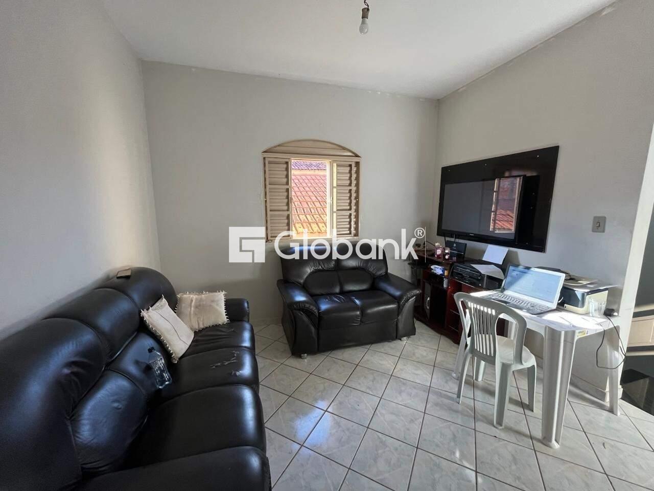 Casa 4 quartos à venda João Botelho 180m² Montes Claros MG: SALA 02-SEGUNDO PISO
