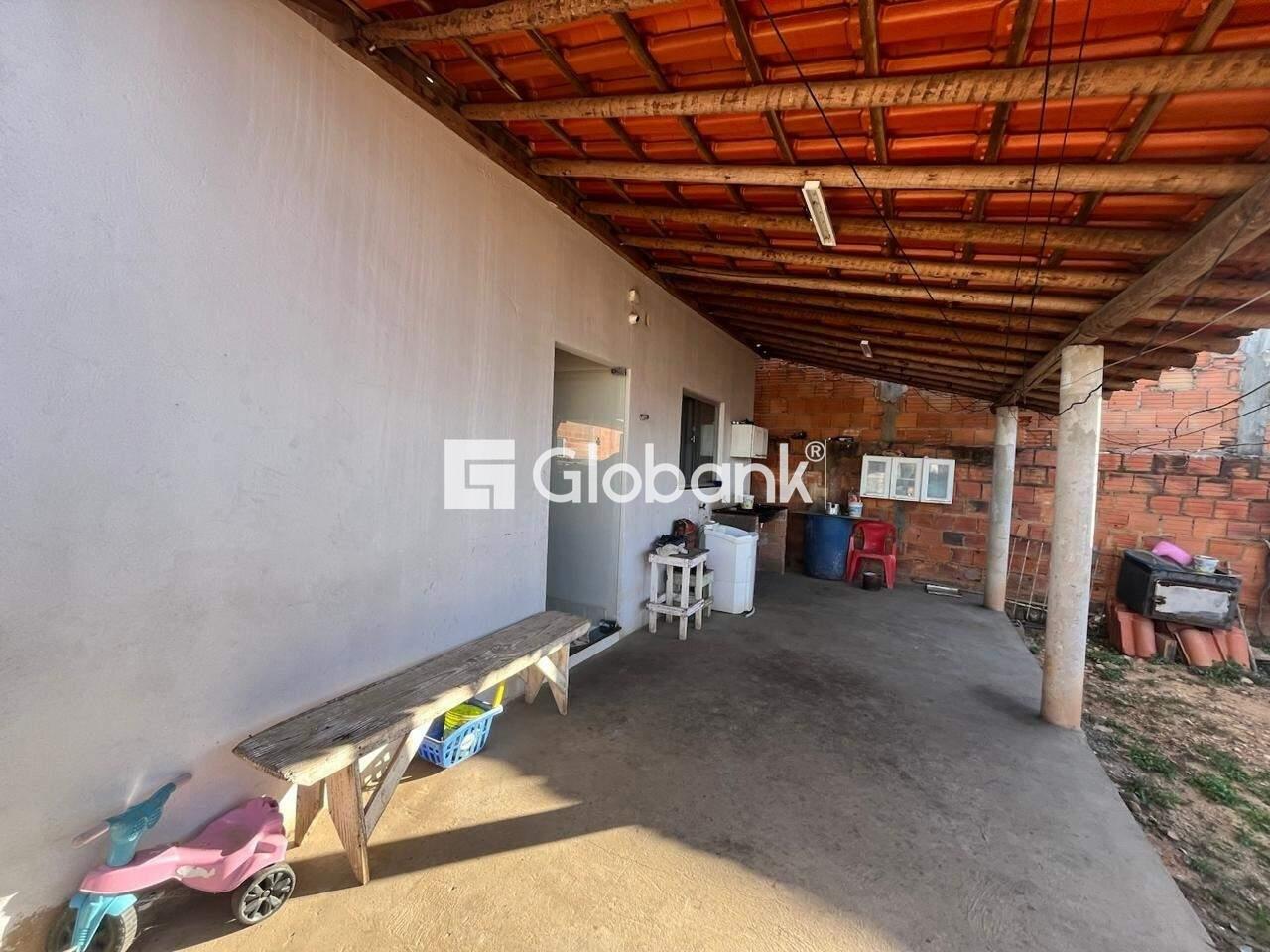 Casa 2 quartos à venda Vila Áurea 100m² Montes Claros MG: REA DE SERVI O