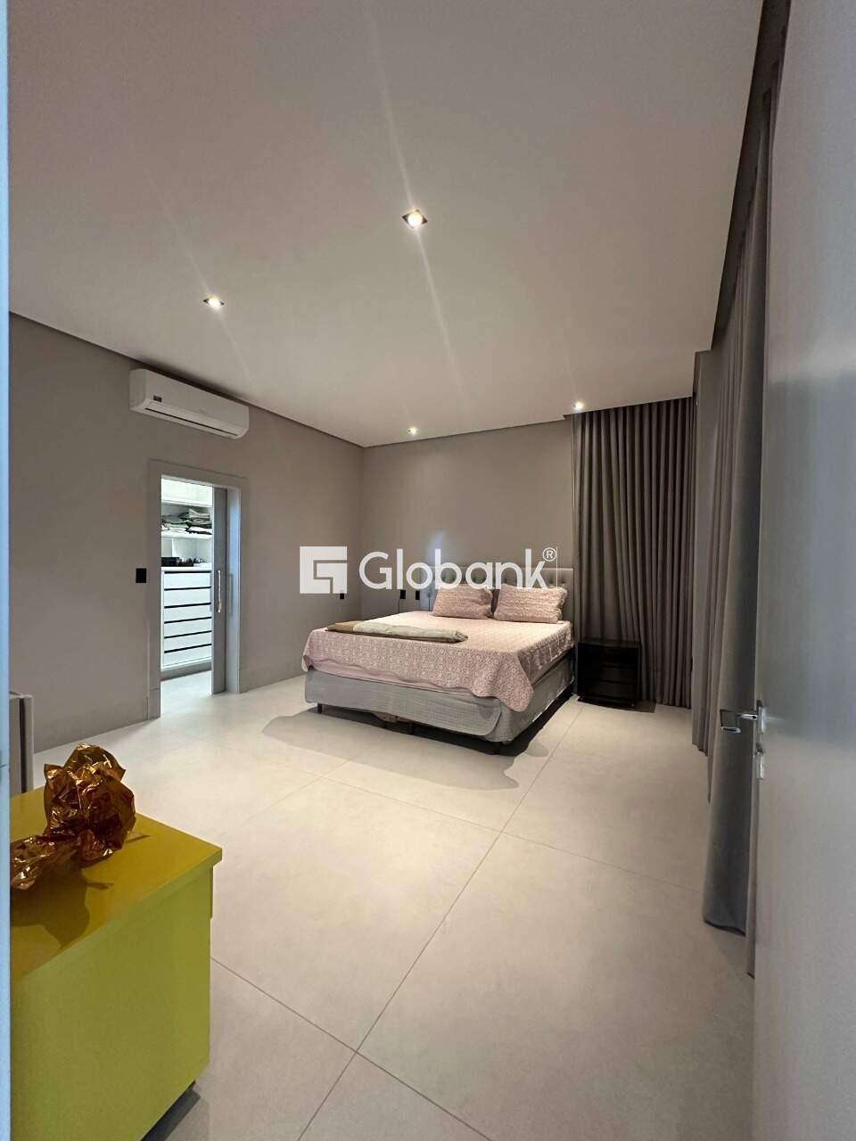 Casa em condomínio 4 quartos à venda Major Prates 332m² Montes Claros MG: Quarto