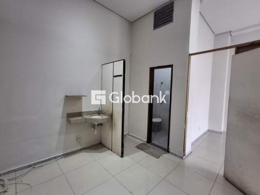 Ponto comercial para aluguel Cidade Nova 50m² Montes Claros MG: 