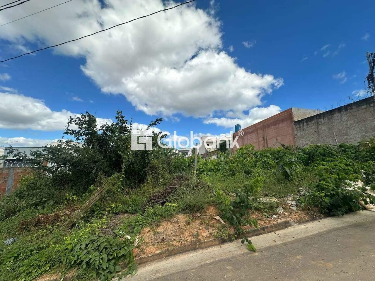 Terreno à venda Jardim Panorama 0m² Montes Claros MG: Terreno