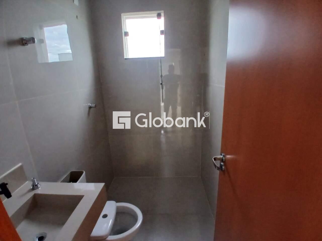 Apartamento 2 quartos à venda Jardim Panorama 45m² Montes Claros MG: Banheiro
