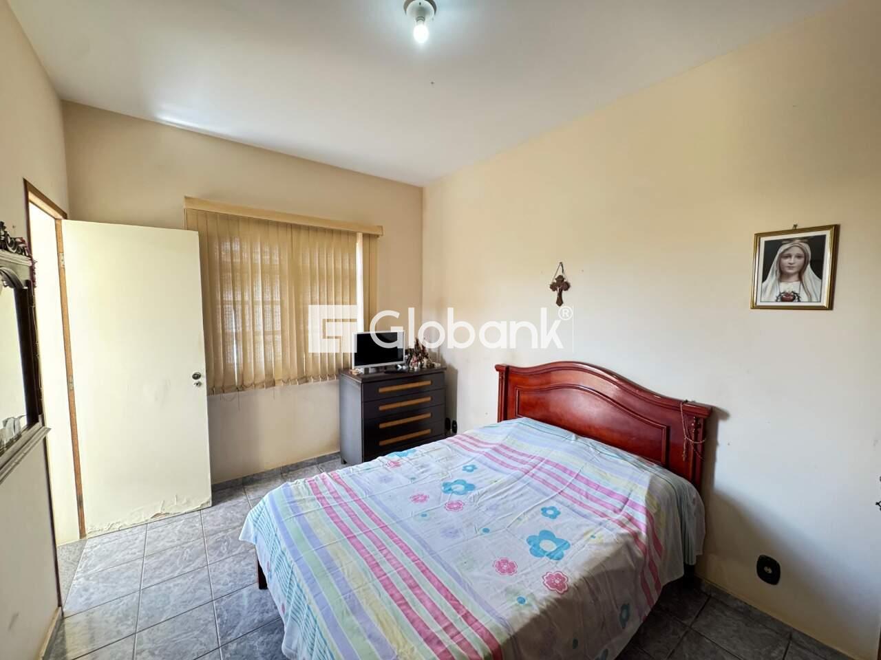 Casa 3 quartos à venda Vila Brasília 137m² Montes Claros MG: 