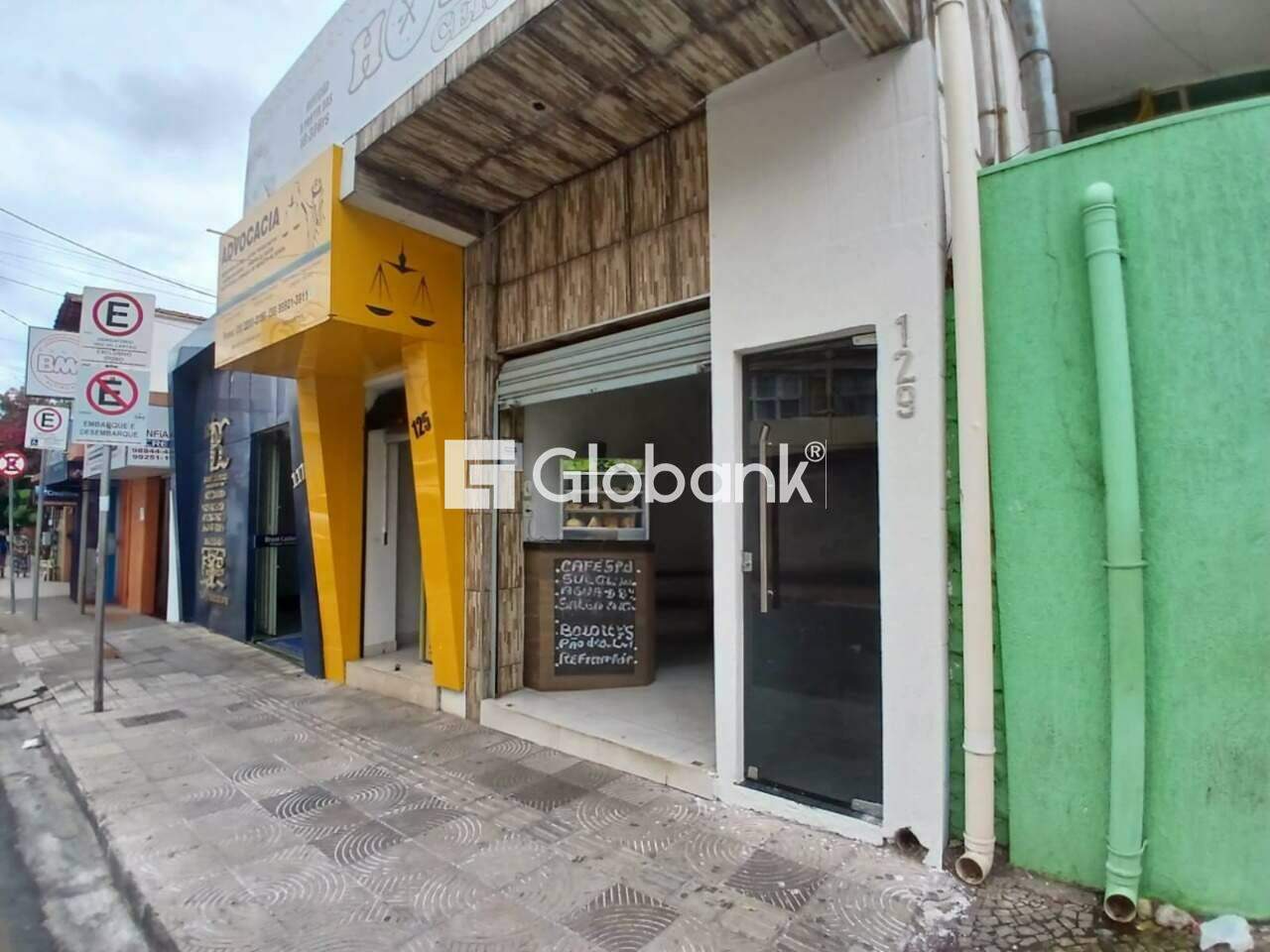 Sala comercial para aluguel Centro 65m² Montes Claros MG: 