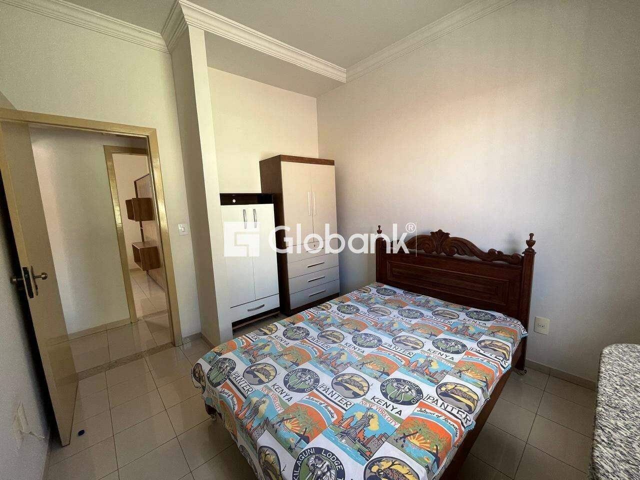 Sobrado 3 quartos à venda Vila Mauricéia 180m² Montes Claros MG: DORMIT RIO 2