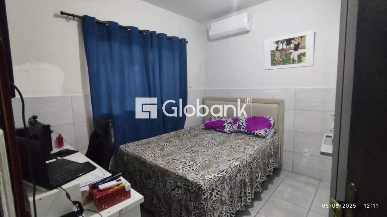 Casa 3 quartos à venda Santa Cecília 94,5m² Montes Claros MG: Quarto