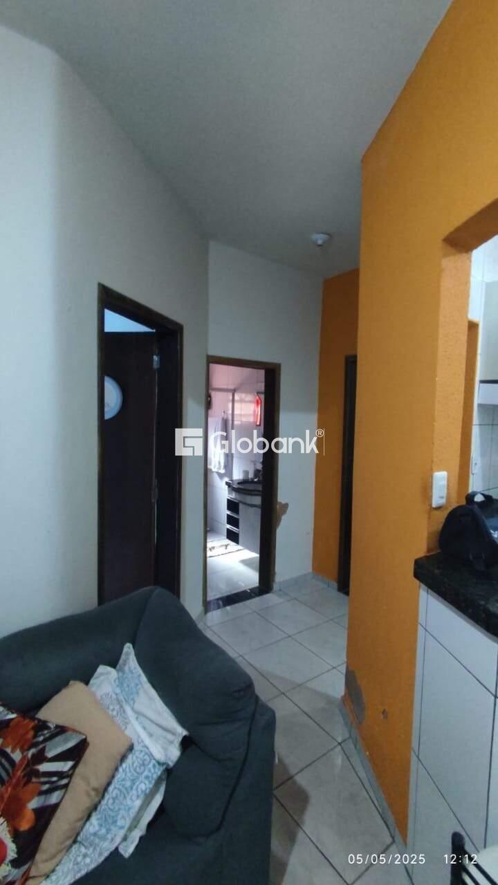 Casa 3 quartos à venda Santa Cecília 94,5m² Montes Claros MG: 