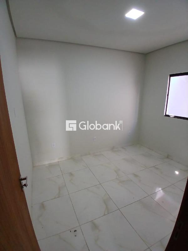 Casa 2 quartos para aluguel Jardim Olímpico 60m² Montes Claros MG: 