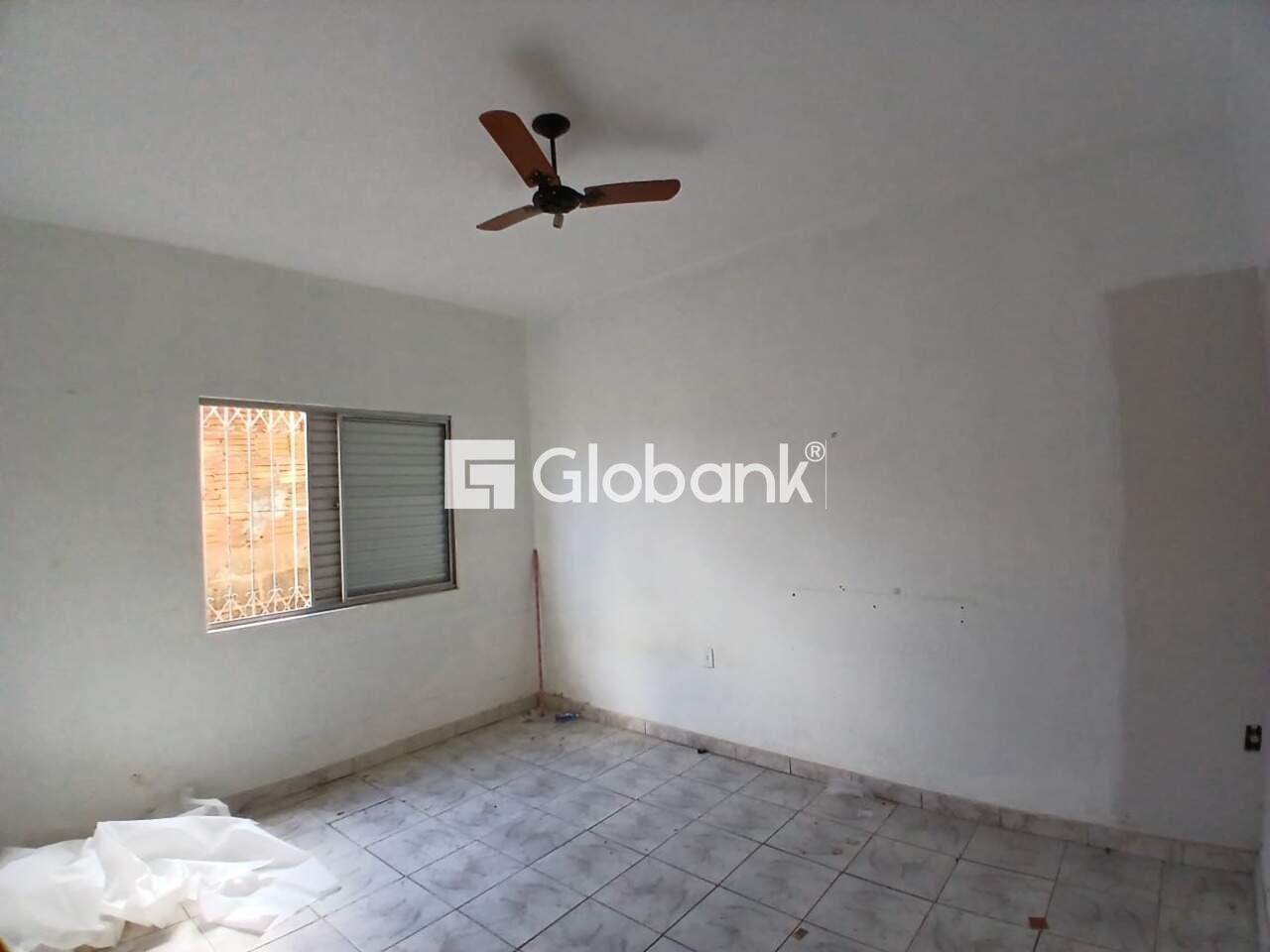 Casa 5 quartos à venda Funcionários 370m² Montes Claros MG: 