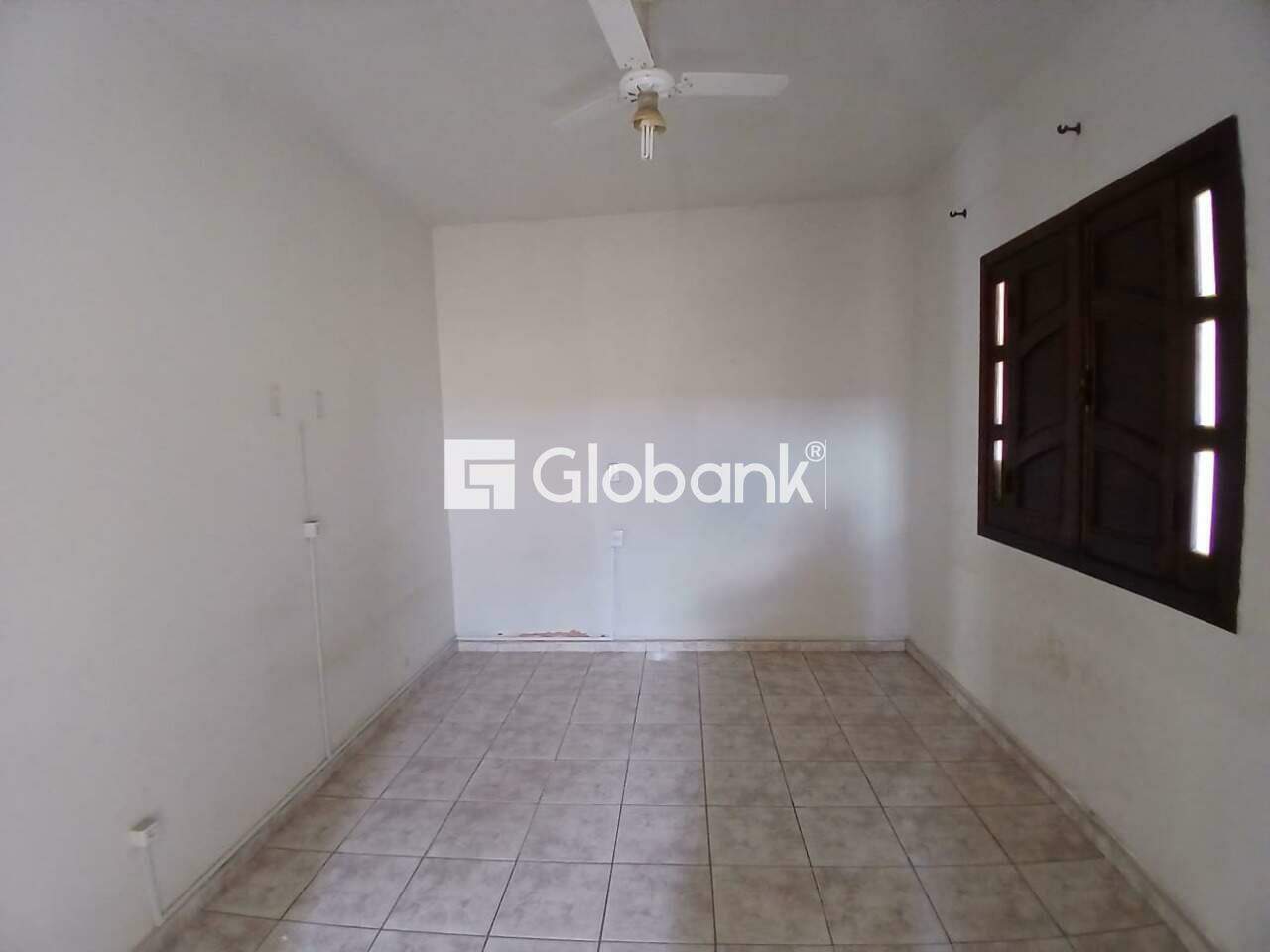 Casa 5 quartos à venda Funcionários 370m² Montes Claros MG: 