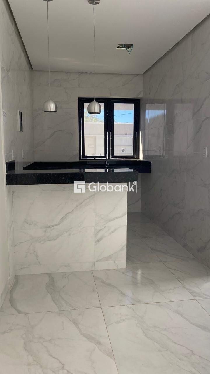 Casa 3 quartos à venda Jardim Olímpico 60m² Montes Claros MG: 