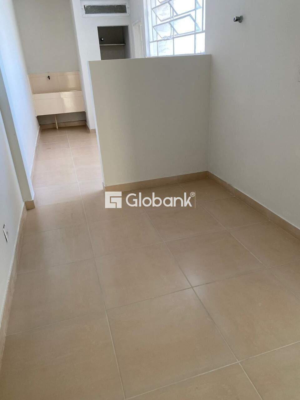 Apartamento 3 quartos à venda Centro 90m² Montes Claros MG: 